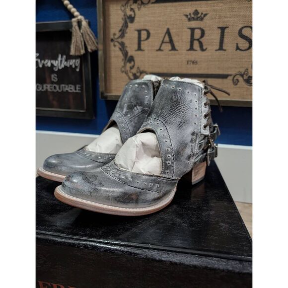 Freebird by Steven Desert Ice Multi Women's 8 Booties Buckles NIB Boho Western - Picture 6 of 14